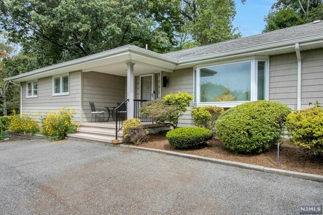 Property Photo:  104 Alpine Terrace  NJ 07642 