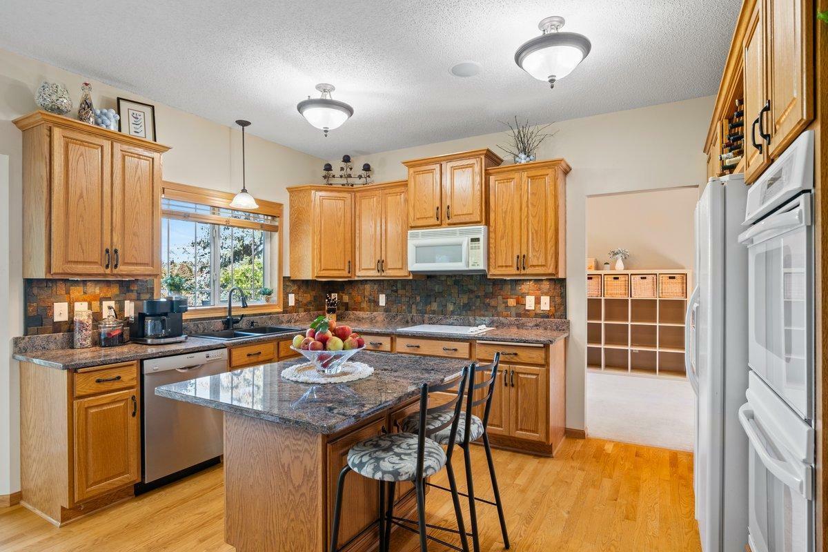 Property Photo:  2958 White Eagle Drive  MN 55129 