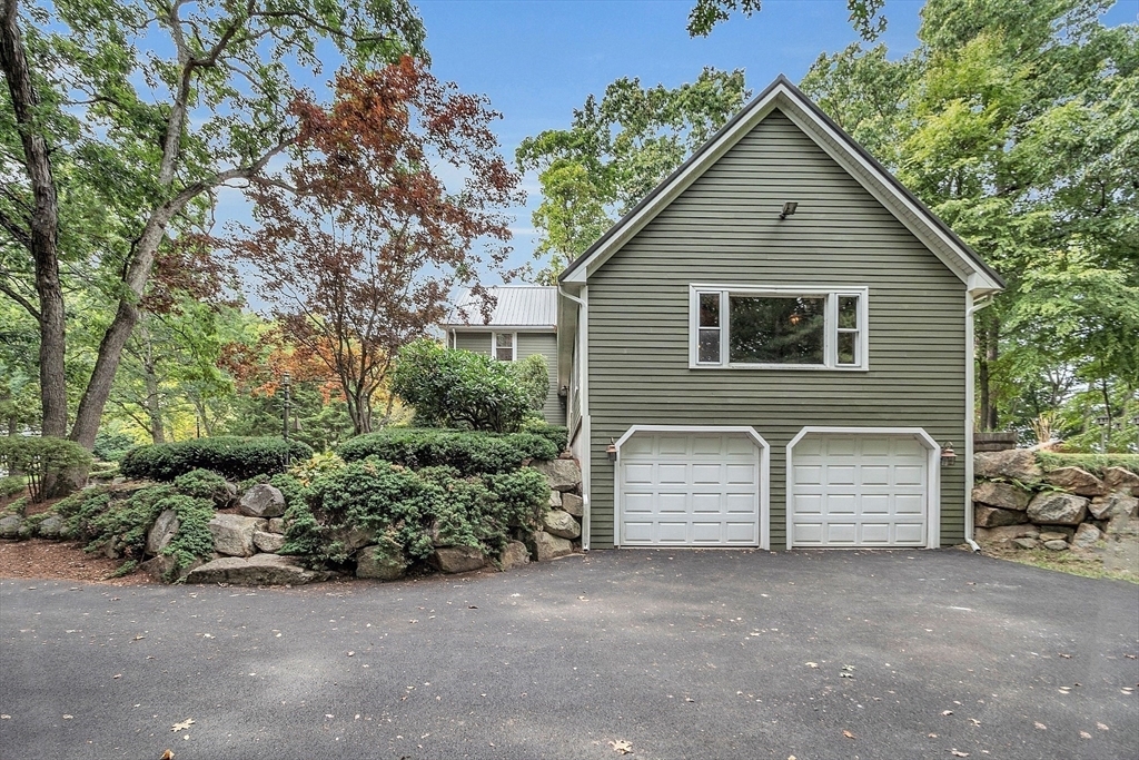 Property Photo:  21 Overlook Drive  MA 01876 