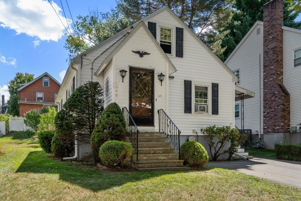 Property Photo:  63 Summit St  MA 02474 