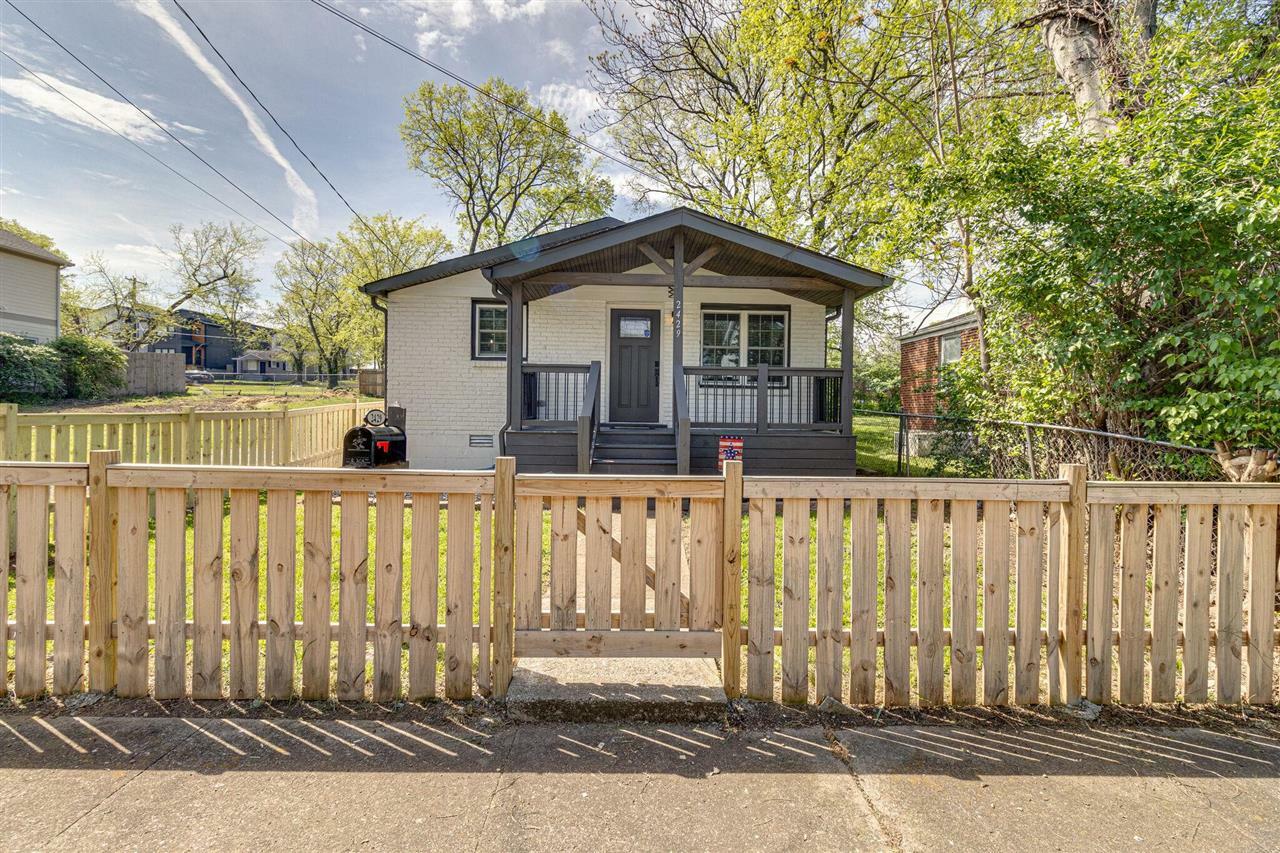 Property Photo:  2429 Batavia Street  KY 37208 