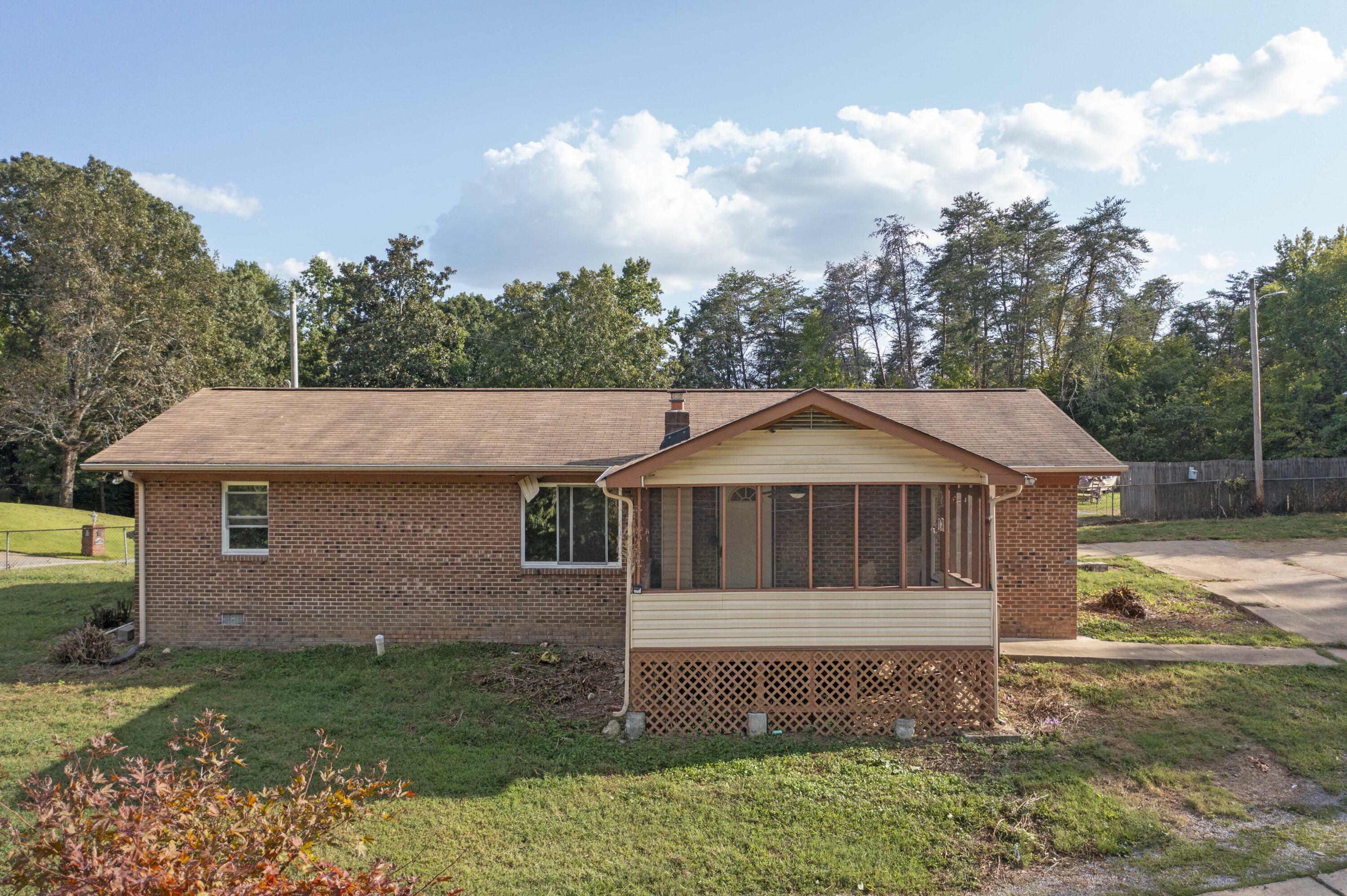 Property Photo:  9505 Pearson Road  TN 37341 