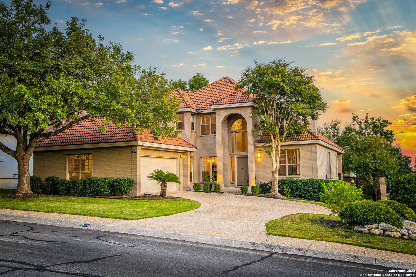 Property Photo:  922 Serene Mdw  TX 78258 