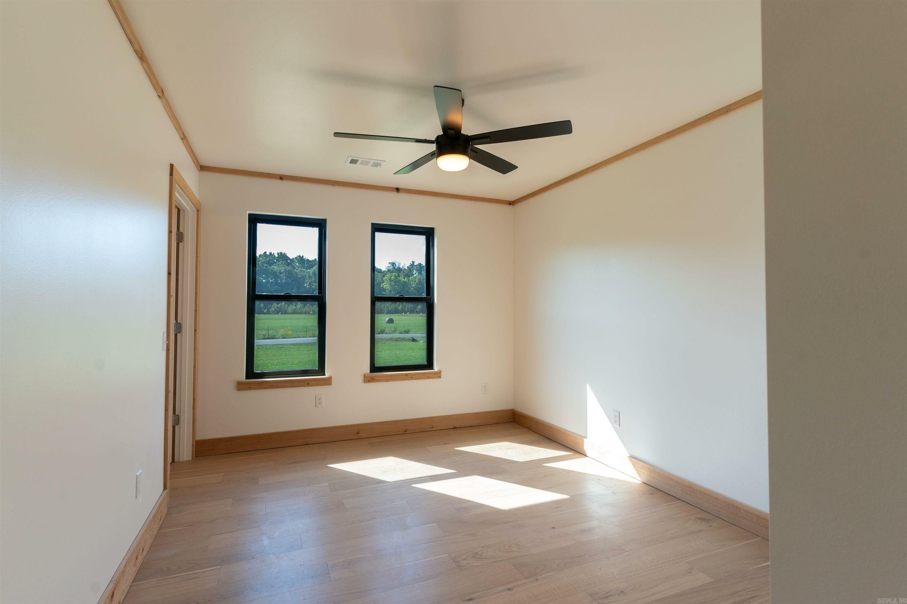 Property Photo:  119 E River Drive  AR 72121 