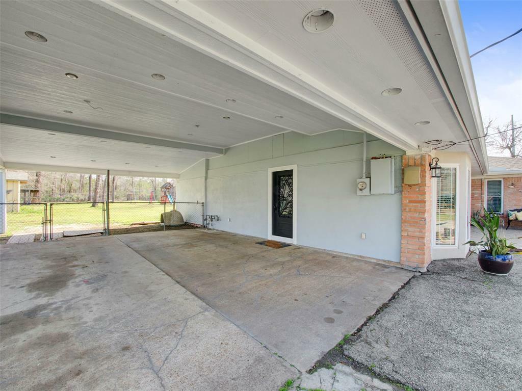 Property Photo:  4818 Wynnewood Street  TX 77013 