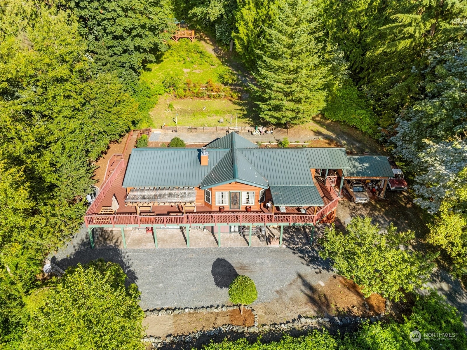 Property Photo:  4054 Cabrant Road  WA 98247 