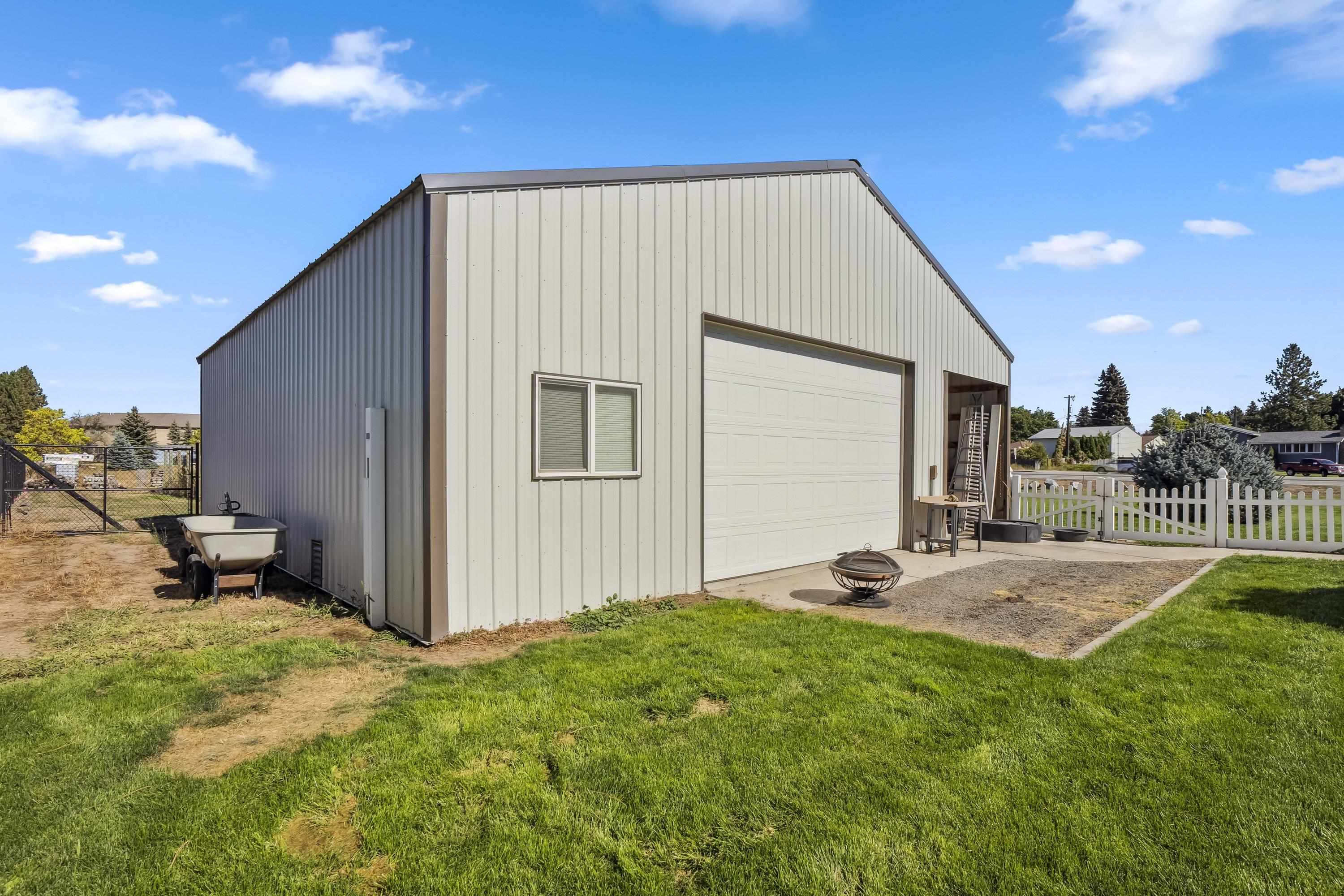 Property Photo:  2610 S Dishman Mica Rd  WA 99206 