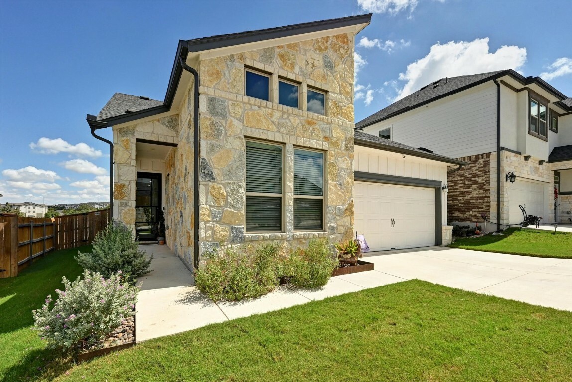 Property Photo:  12602 Stanford Drive  TX 78748 