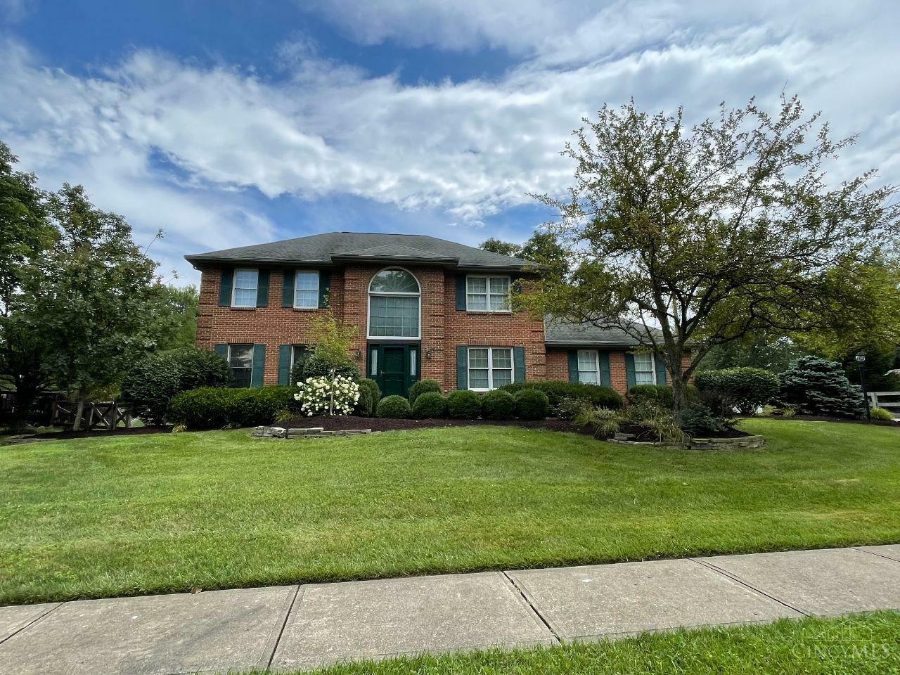 Property Photo:  8016 Southern Pines Drive  OH 45039 