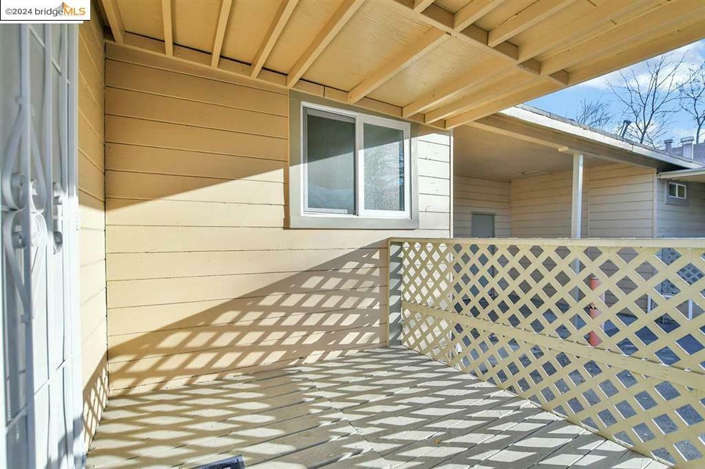 Property Photo:  1111 E St A  CA 94509 