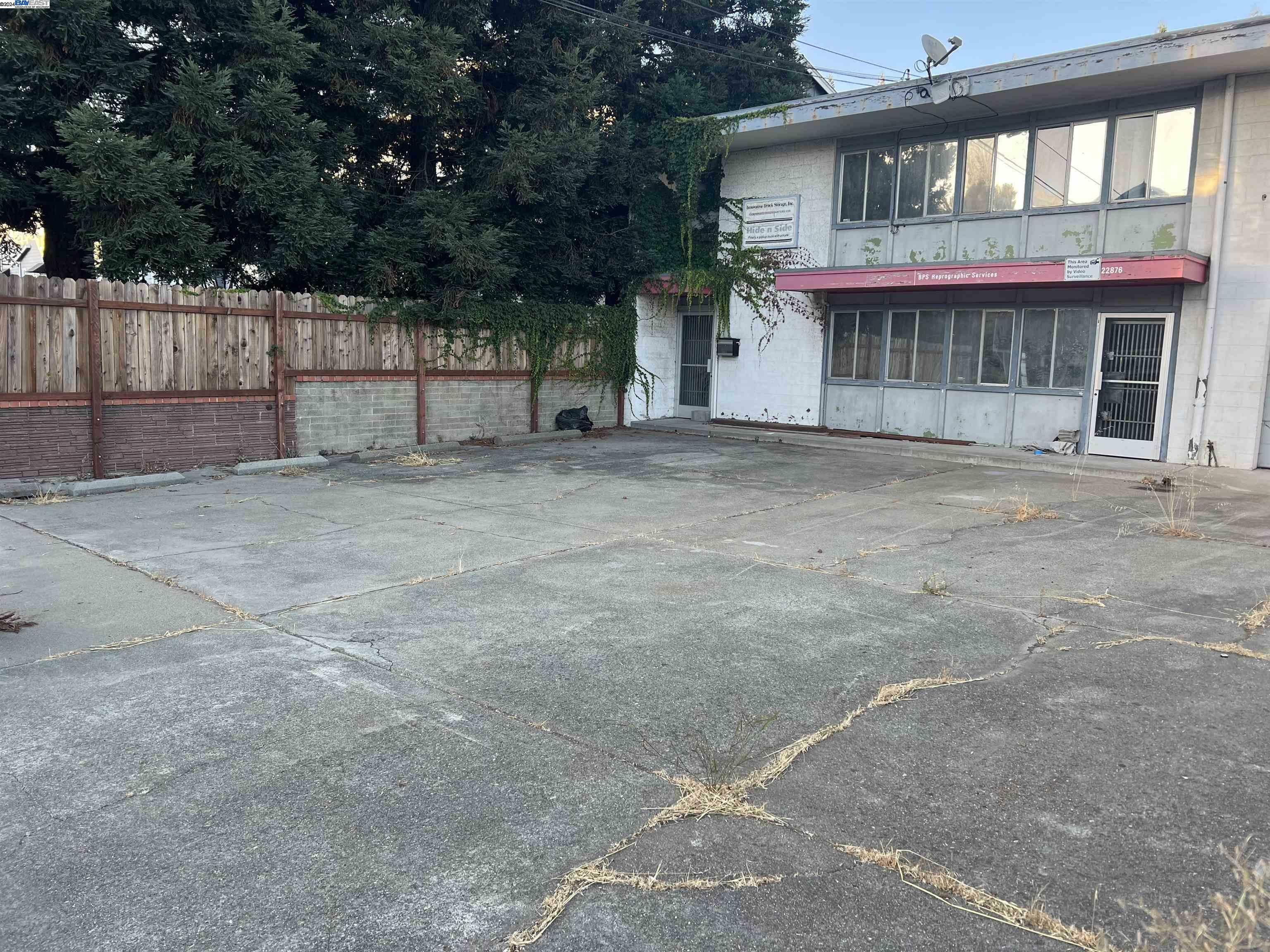 Property Photo:  22876 Sutro St  CA 94541 