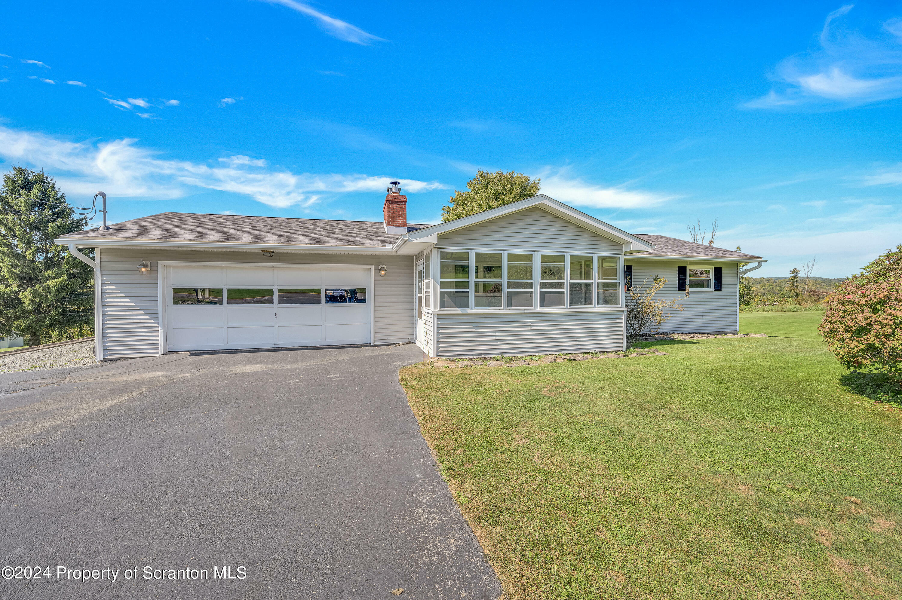 Property Photo:  2490 Milwaukee Road  PA 18411 