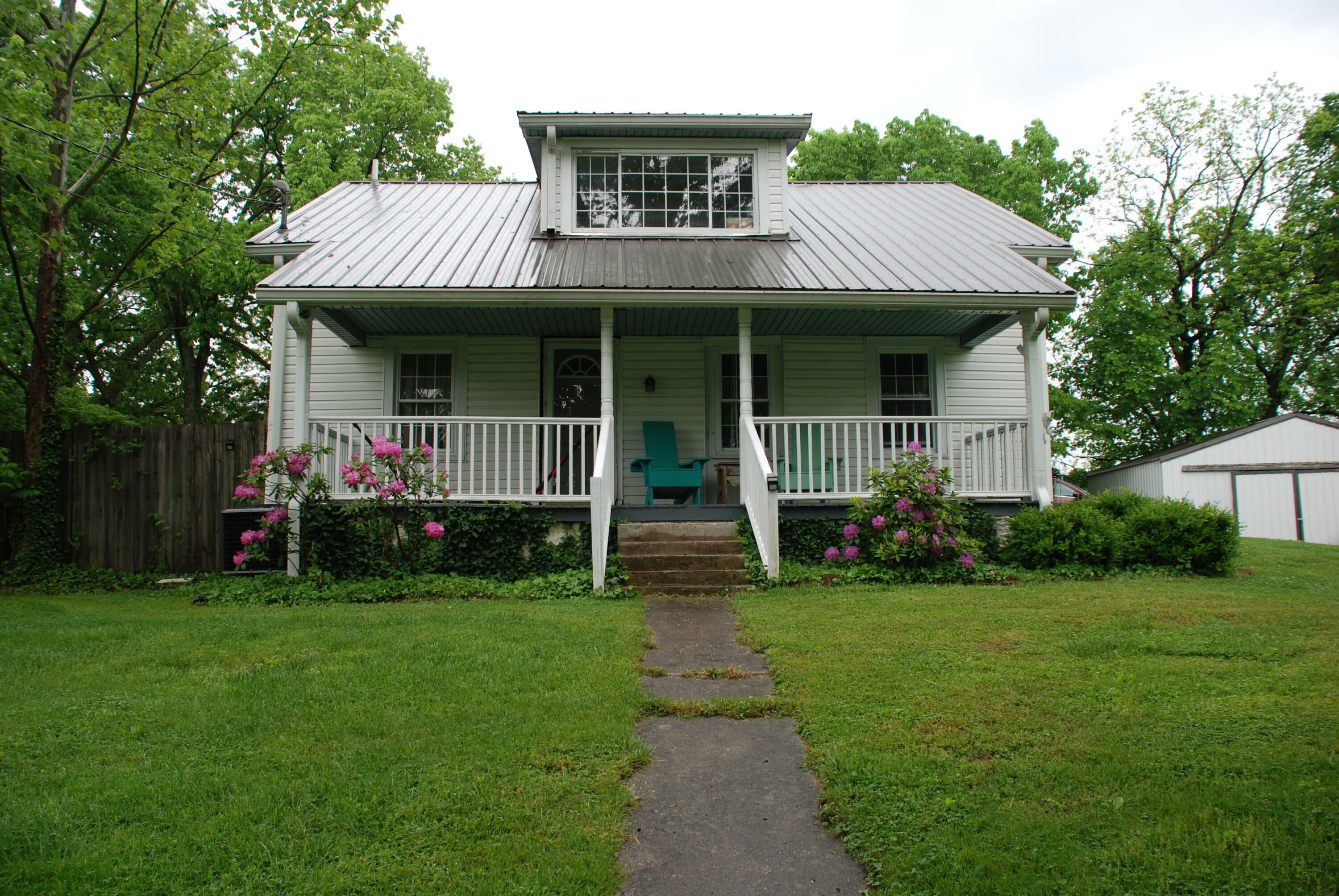 Property Photo:  510 St Johns Road  KY 40601 