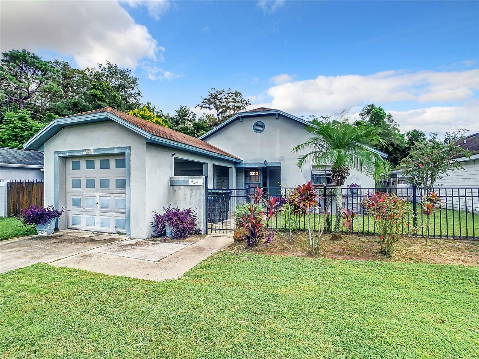 Property Photo:  849 Grenadier Drive  FL 32807 