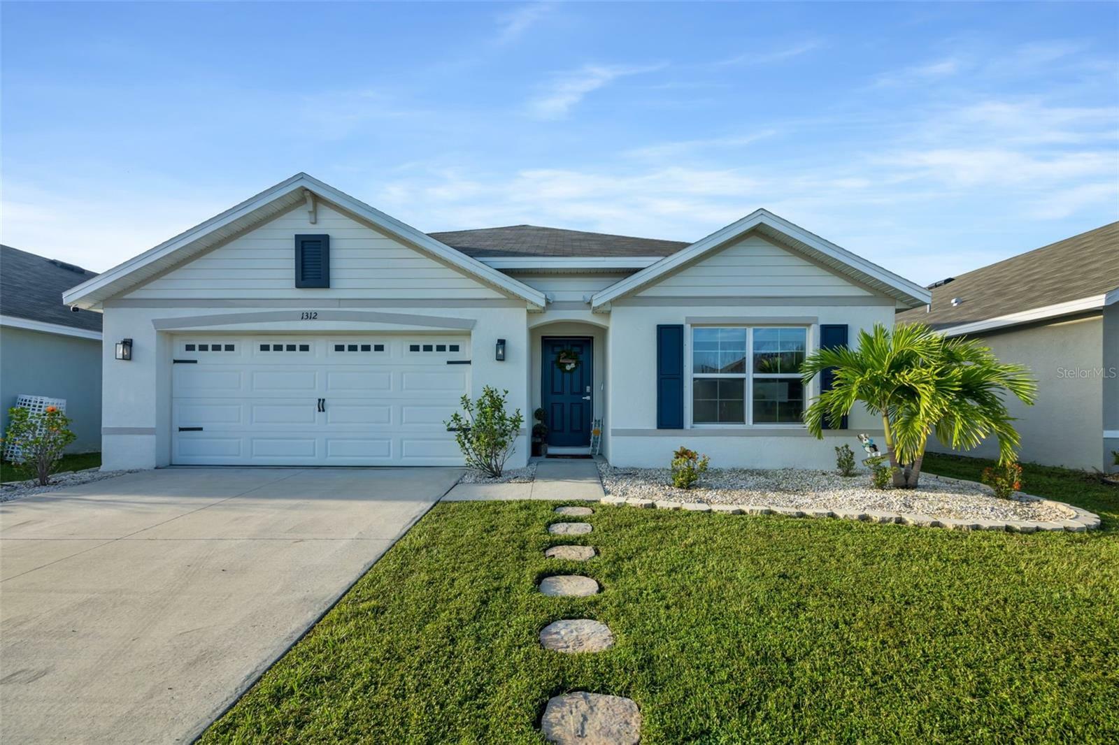 Property Photo:  1312 Ocean Spray Drive  FL 33570 