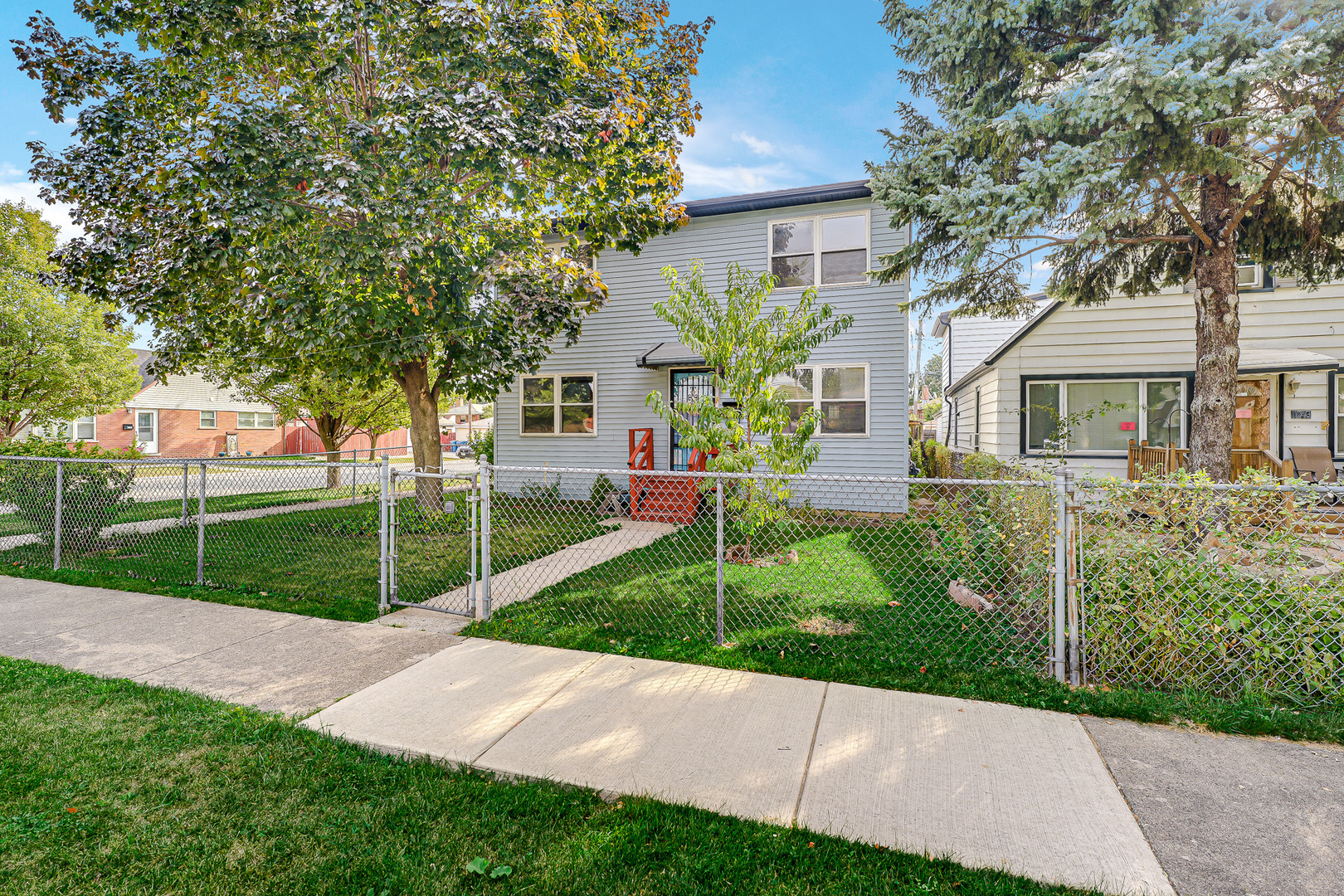 Property Photo:  1745 N 40th Avenue  IL 60165 