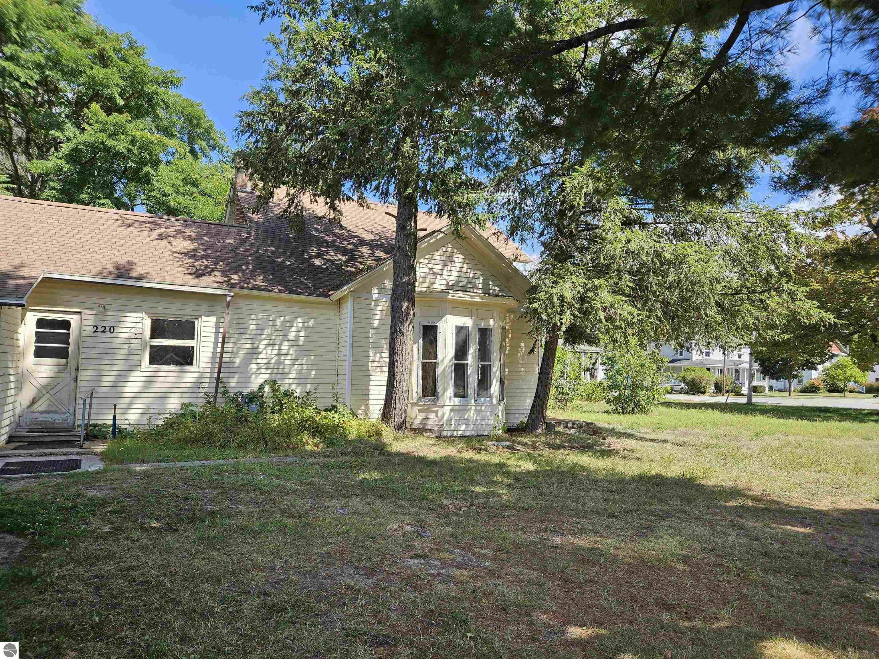 220 S Coral Street  Kalkaska MI 49646 photo