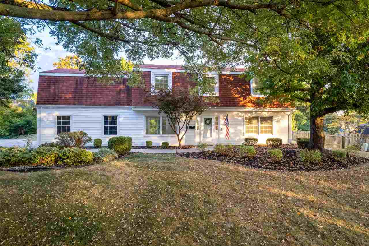 Property Photo:  2600 Locust Lane  IN 47374 