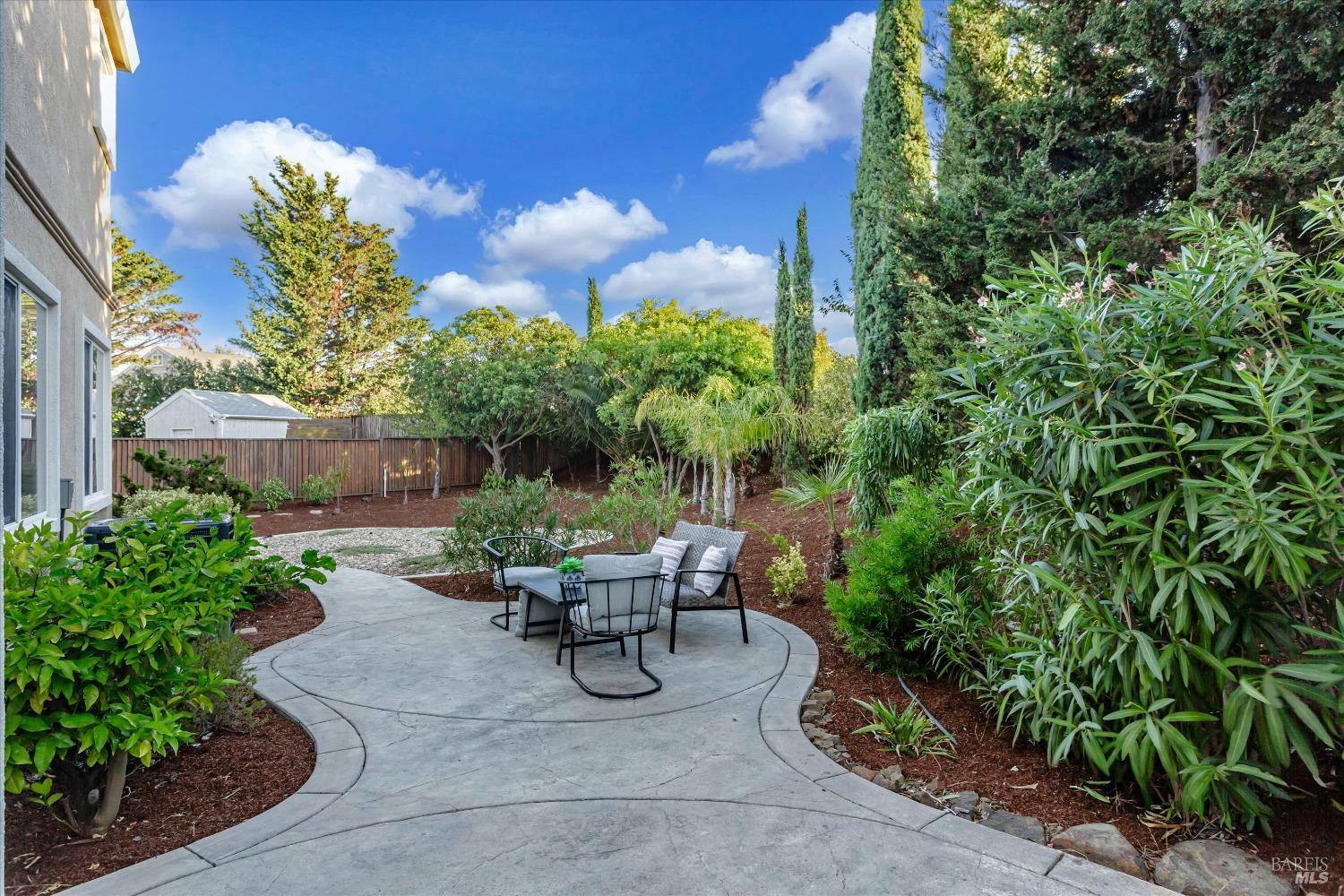 Property Photo:  813 Kimberly Court  CA 94503 