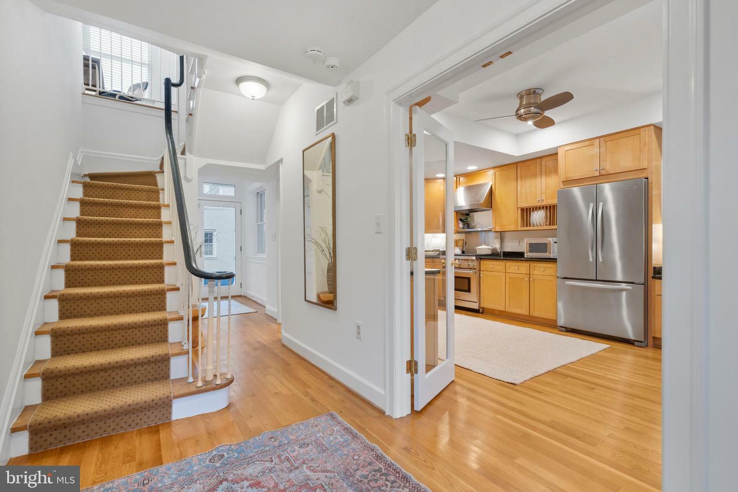 Property Photo:  3312 Cathedral Avenue NW  DC 20008 