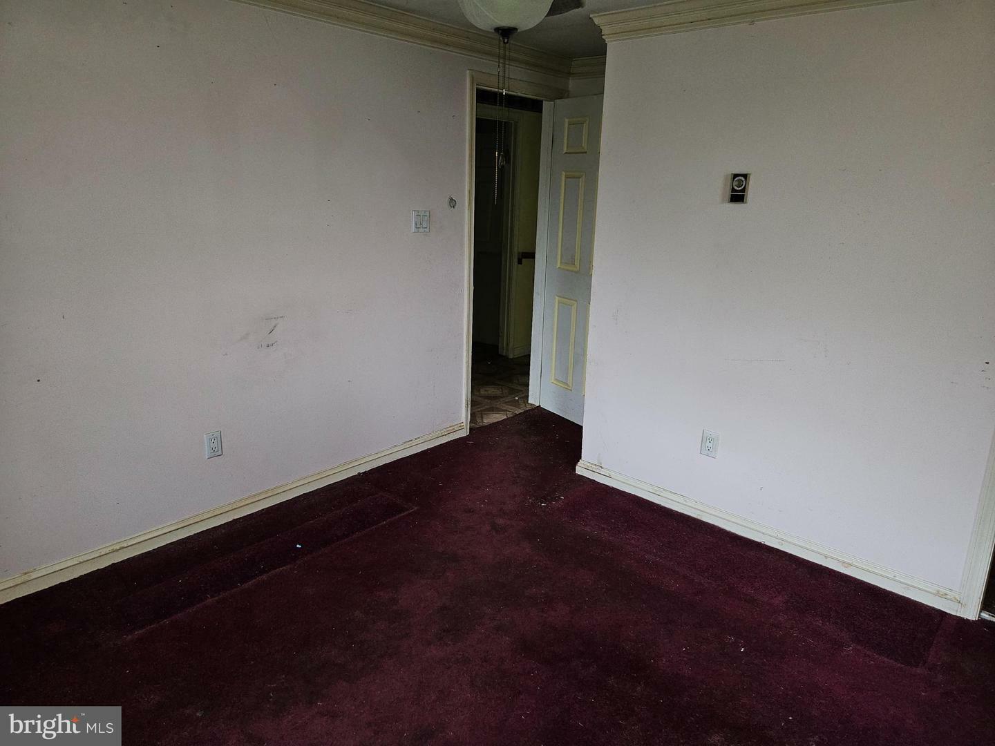 Property Photo:  415 E 10th Avenue  WV 25438 