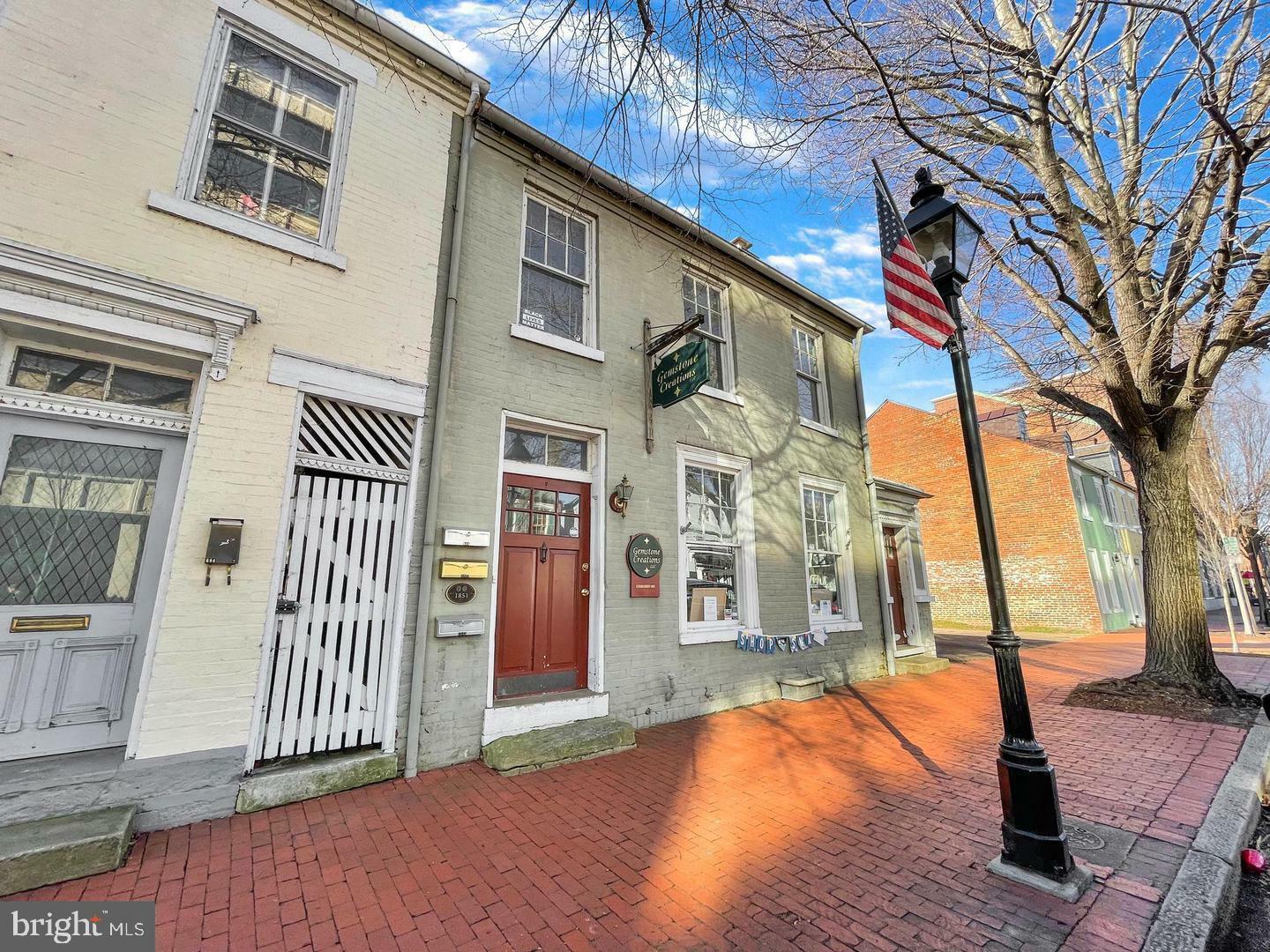 Property Photo:  606 Caroline Street A  VA 22401 