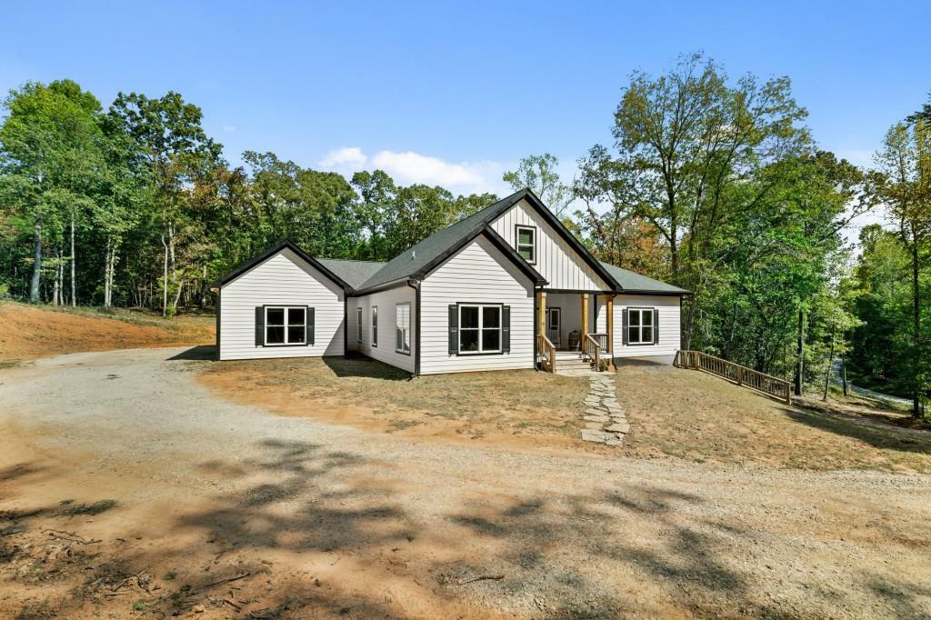 Property Photo:  441 Cleve Wright Road  GA 30534 