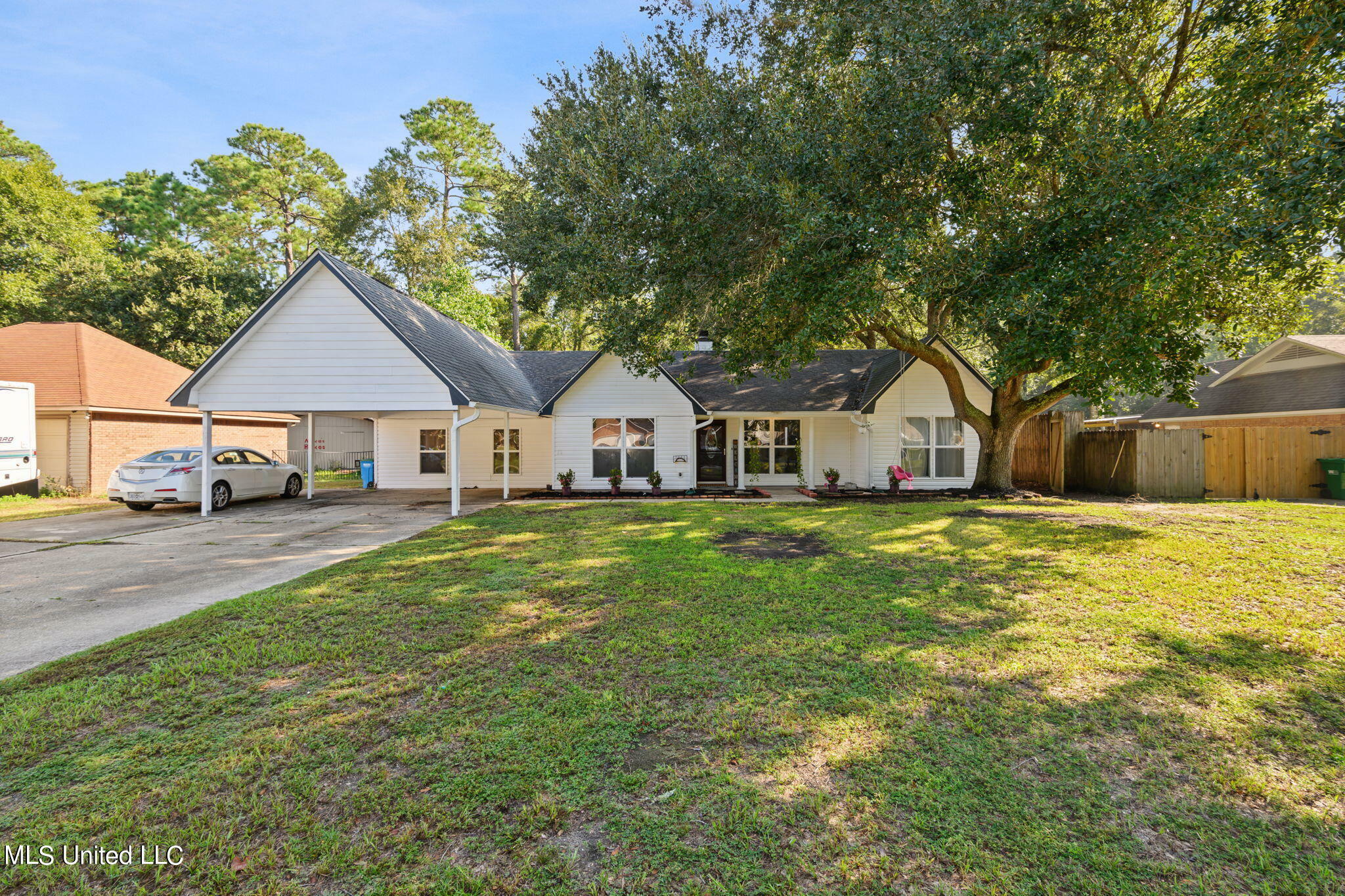 Property Photo:  7016 Red Bud Lane  MS 39564 