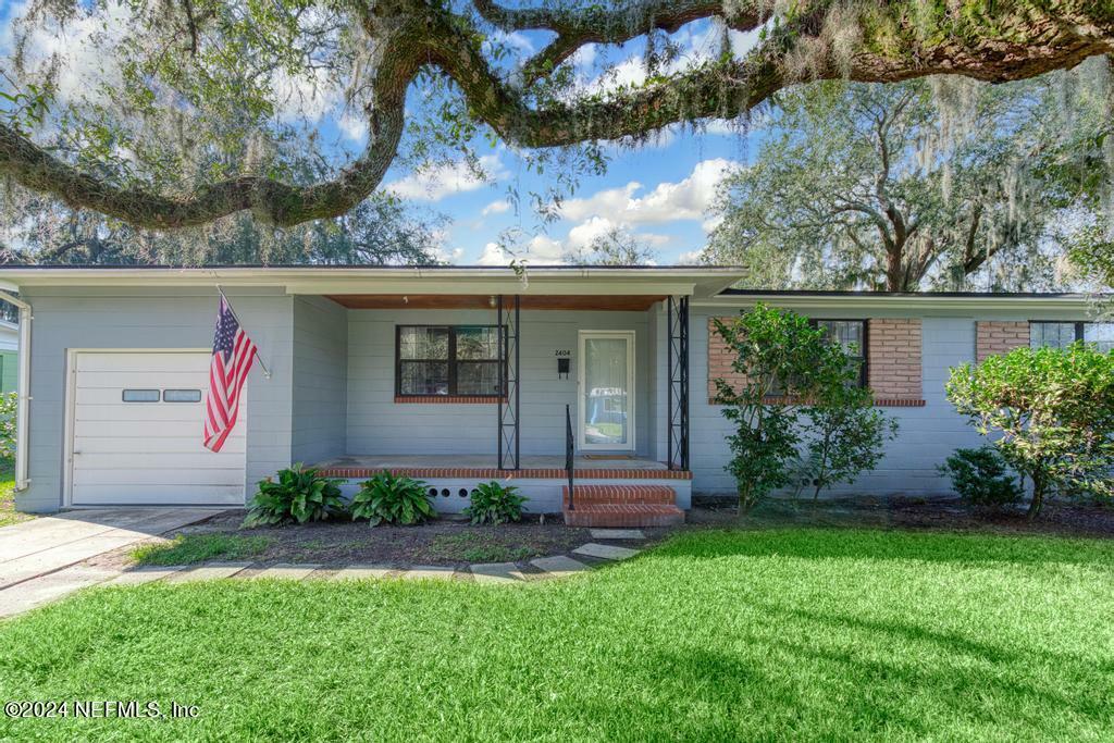 Property Photo:  2404 Gayland Road  FL 32218 