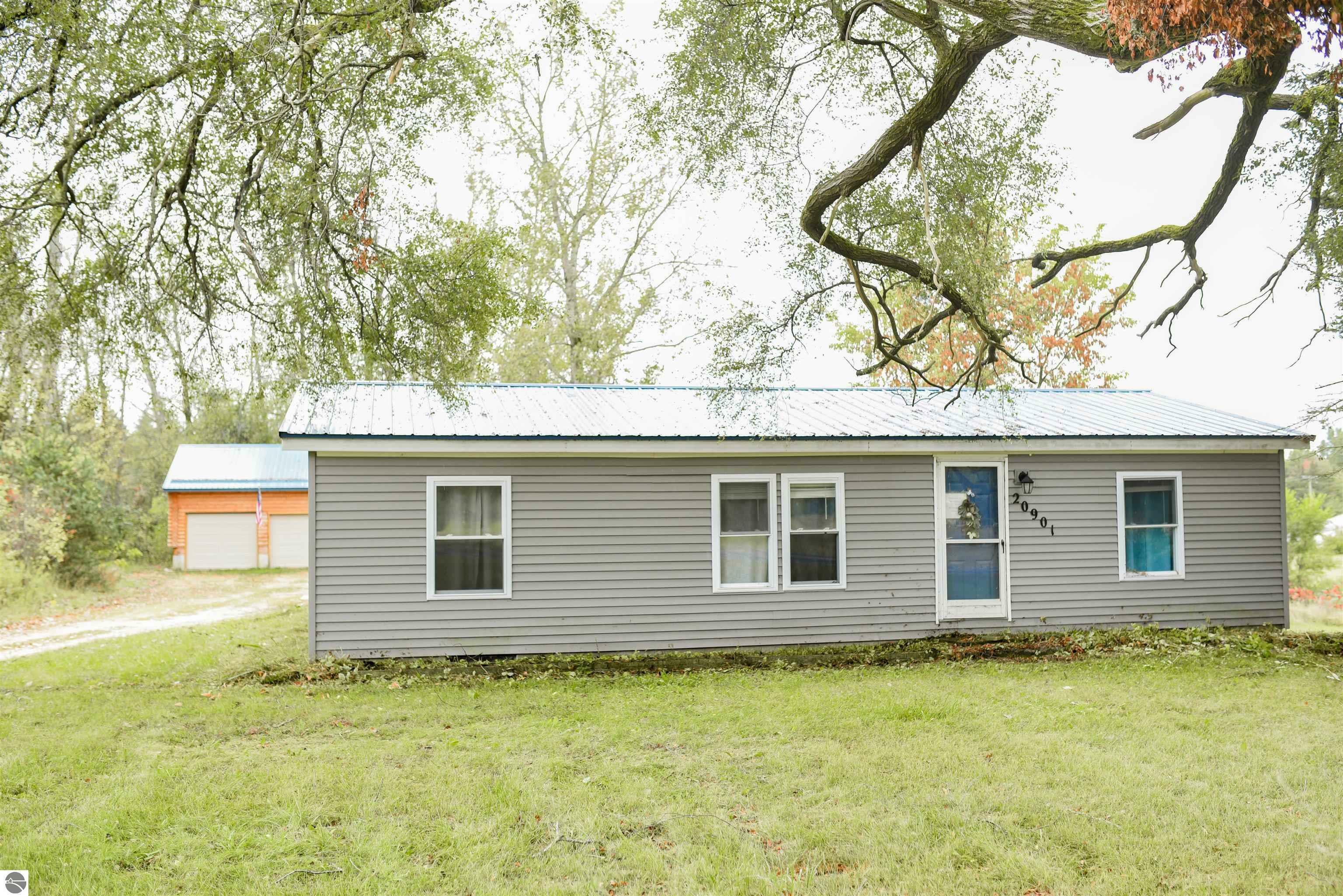 Property Photo:  20901 11 Mile Road  MI 49655-8596 