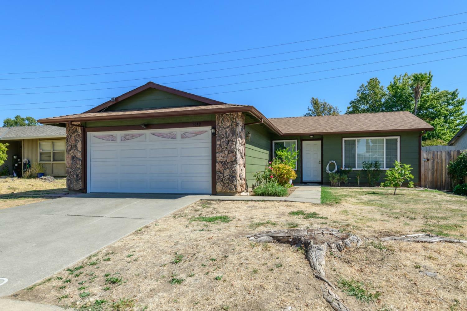 Property Photo:  5040 Earlcort Circle  CA 95842 