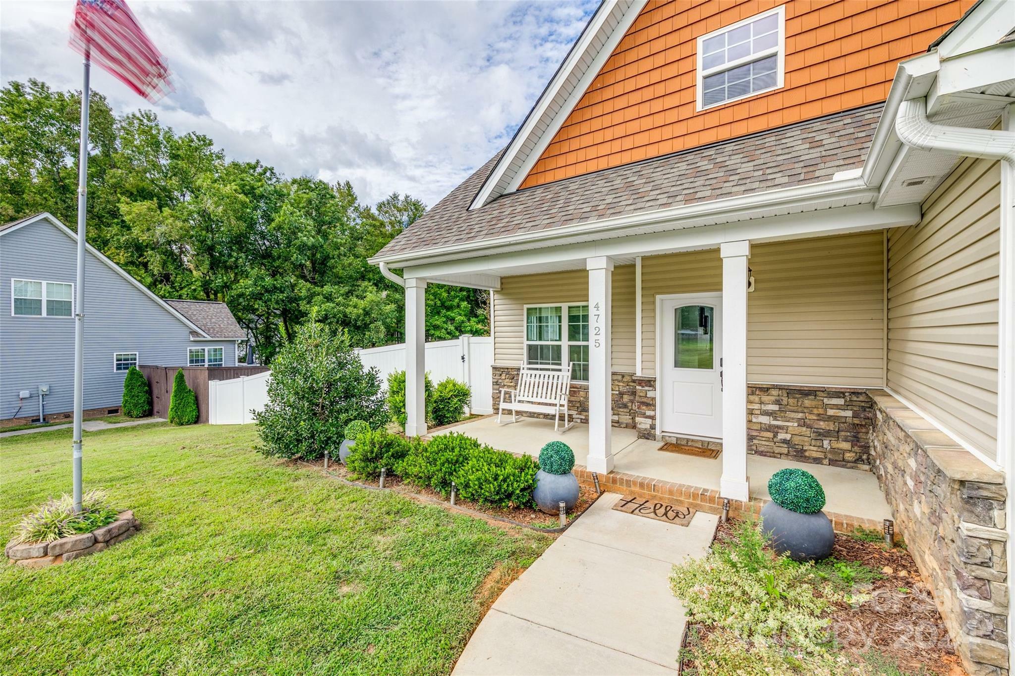 Property Photo:  4725 Olive Branch Road  NC 28174 