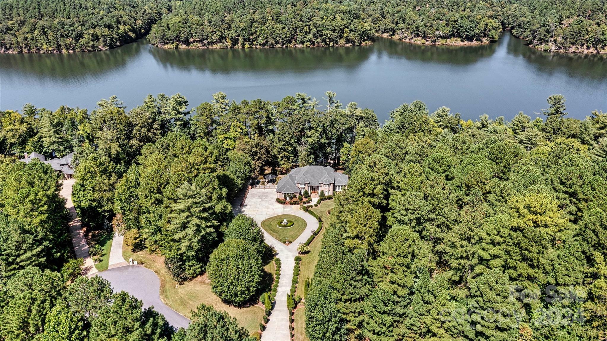 Property Photo:  302 Riverwalk Drive  NC 28612 