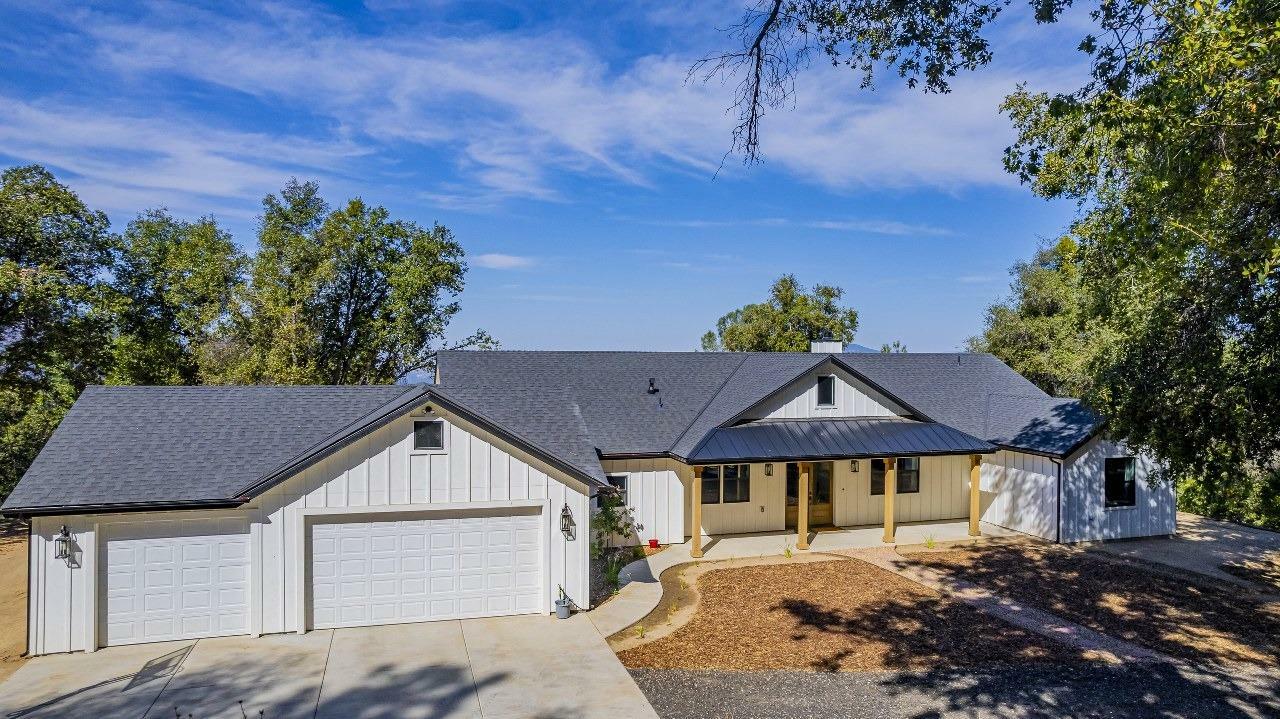 Property Photo:  39594 Tanglewood Lane  CA 93644 