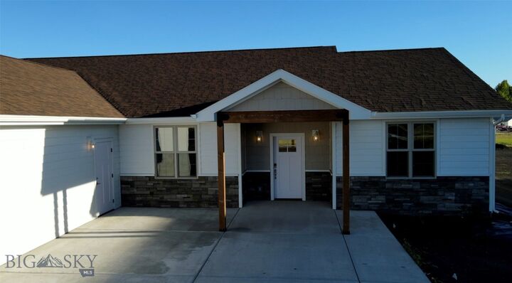 Property Photo:  1020 Sagebrush Lane  MT 59722 