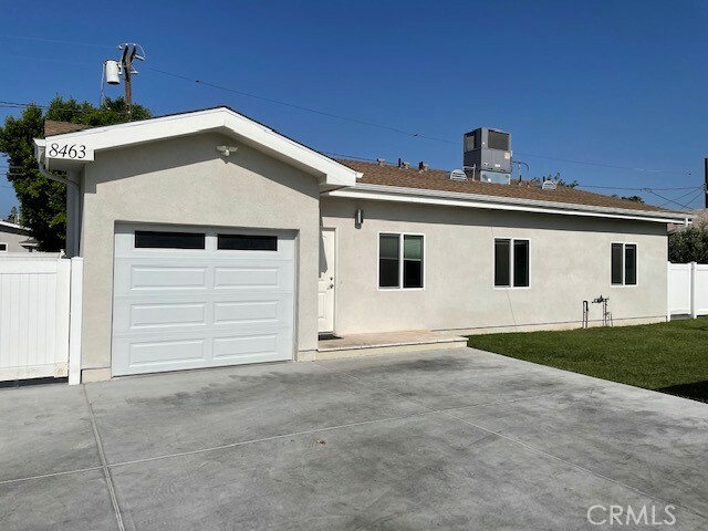 8463 Quartz Avenue  Winnetka CA 91306 photo