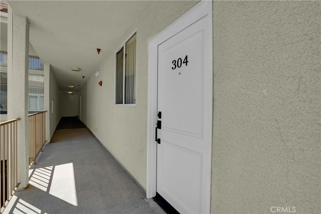 Property Photo:  16940 Chatsworth Street 304  CA 91344 