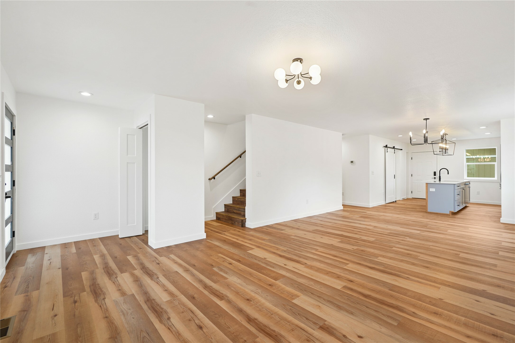 Property Photo:  1501 Chestnut Street  MT 59601 