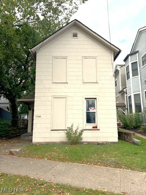 1346 W 54th Street  Cleveland OH 44102 photo