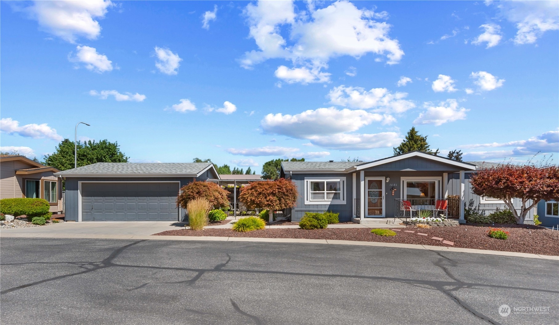 Property Photo:  1606 Clark Drive 3  WA 98801 