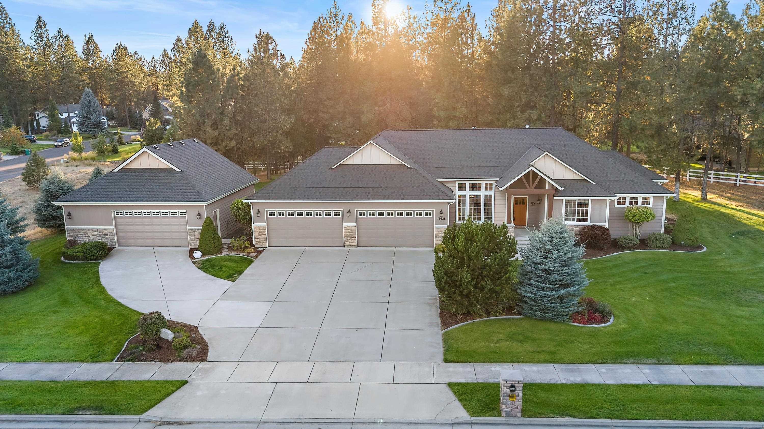 Property Photo:  17621 N Summerwood Dr  WA 99005 