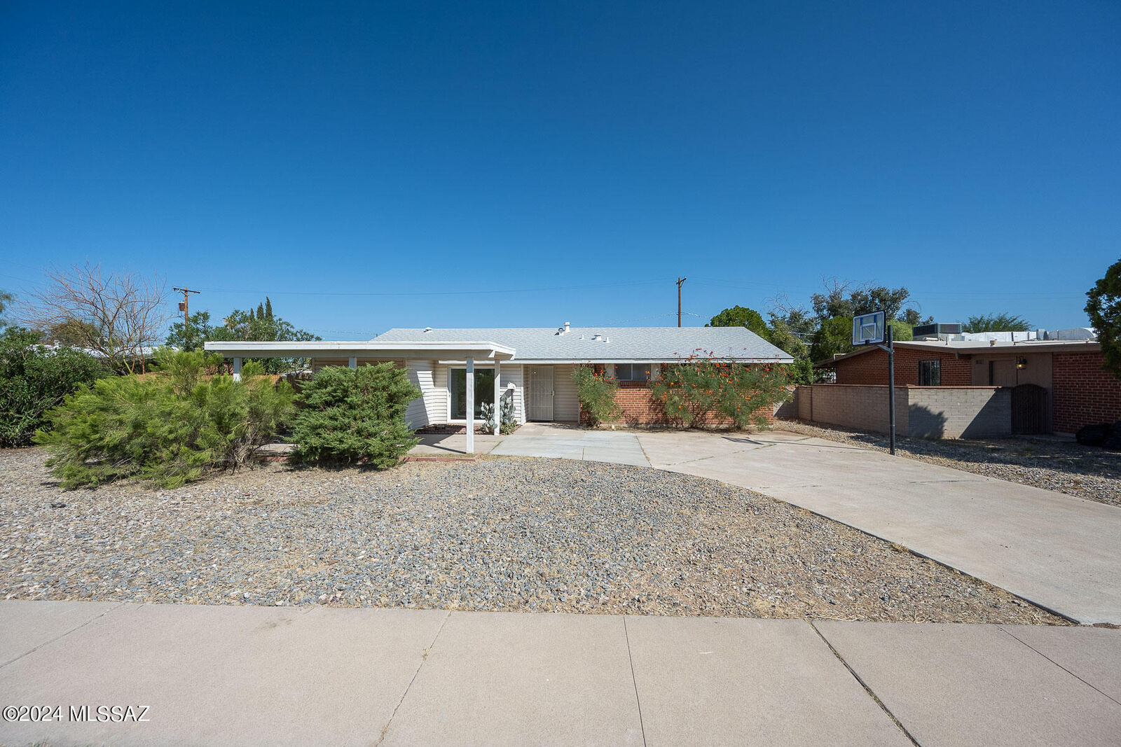 Property Photo: 7131 E 19th Street AZ 85710