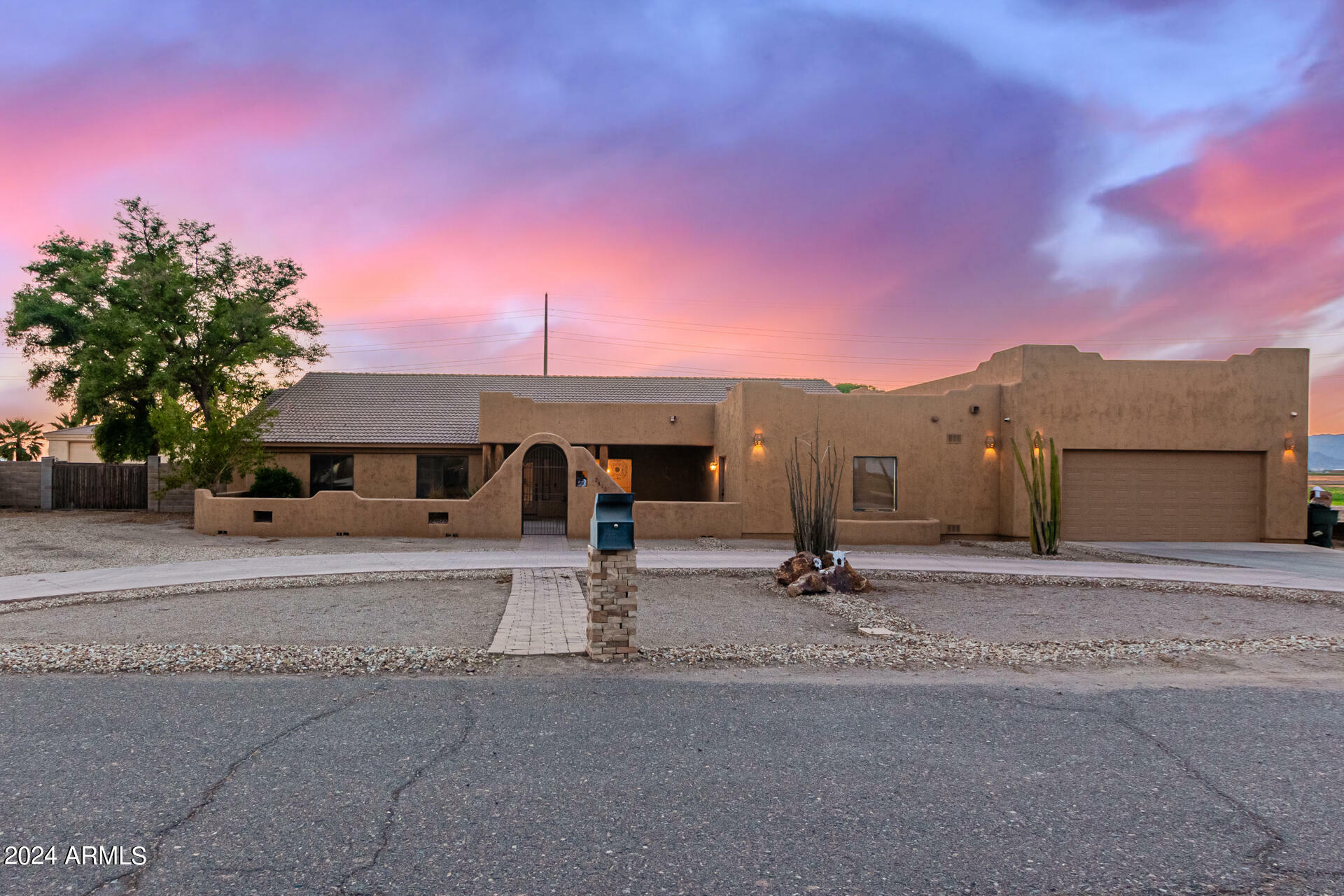 2410 S 186th Drive  Goodyear AZ 85338 photo