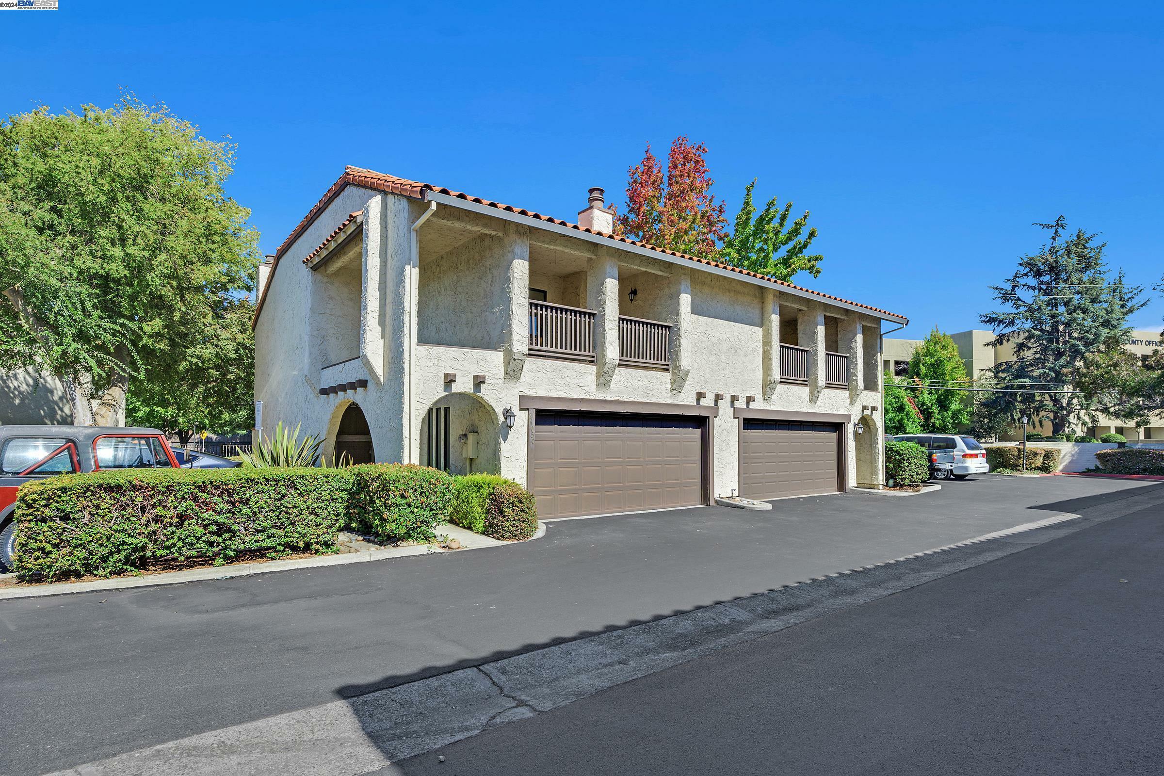 Property Photo:  24050 La Paz Way  CA 94541 