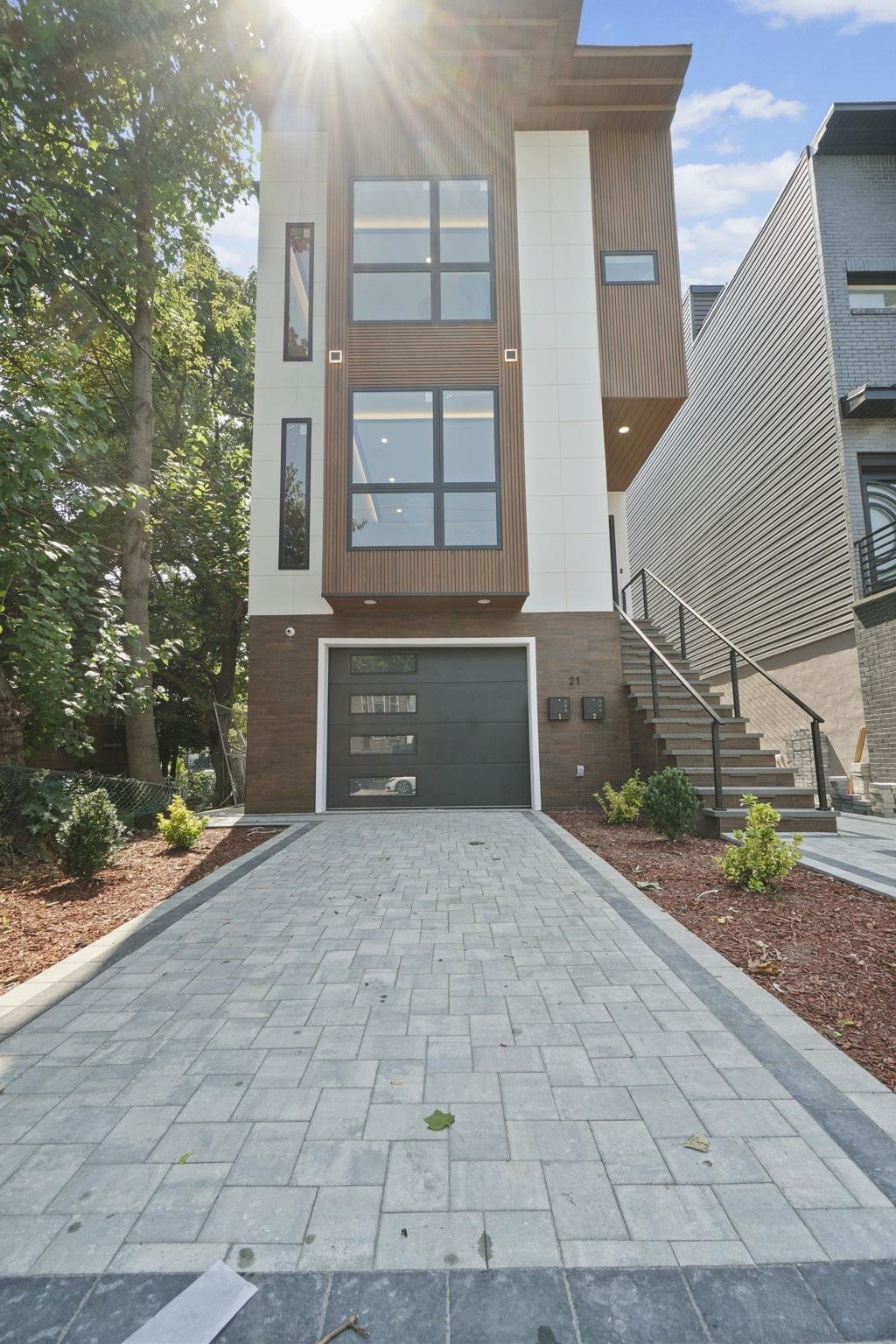 Property Photo:  21 Highland Ave 1  NJ 07306 