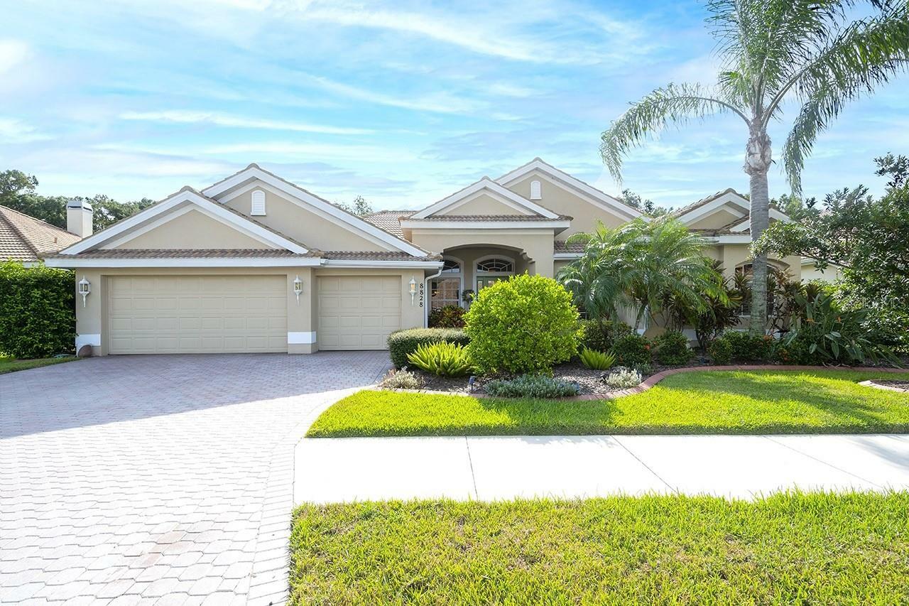 Property Photo:  8828 Brookfield Terrace  FL 34212 