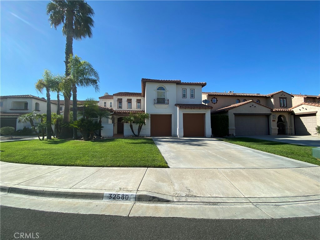 Property Photo:  32580 Caminito Rosada  CA 92592 