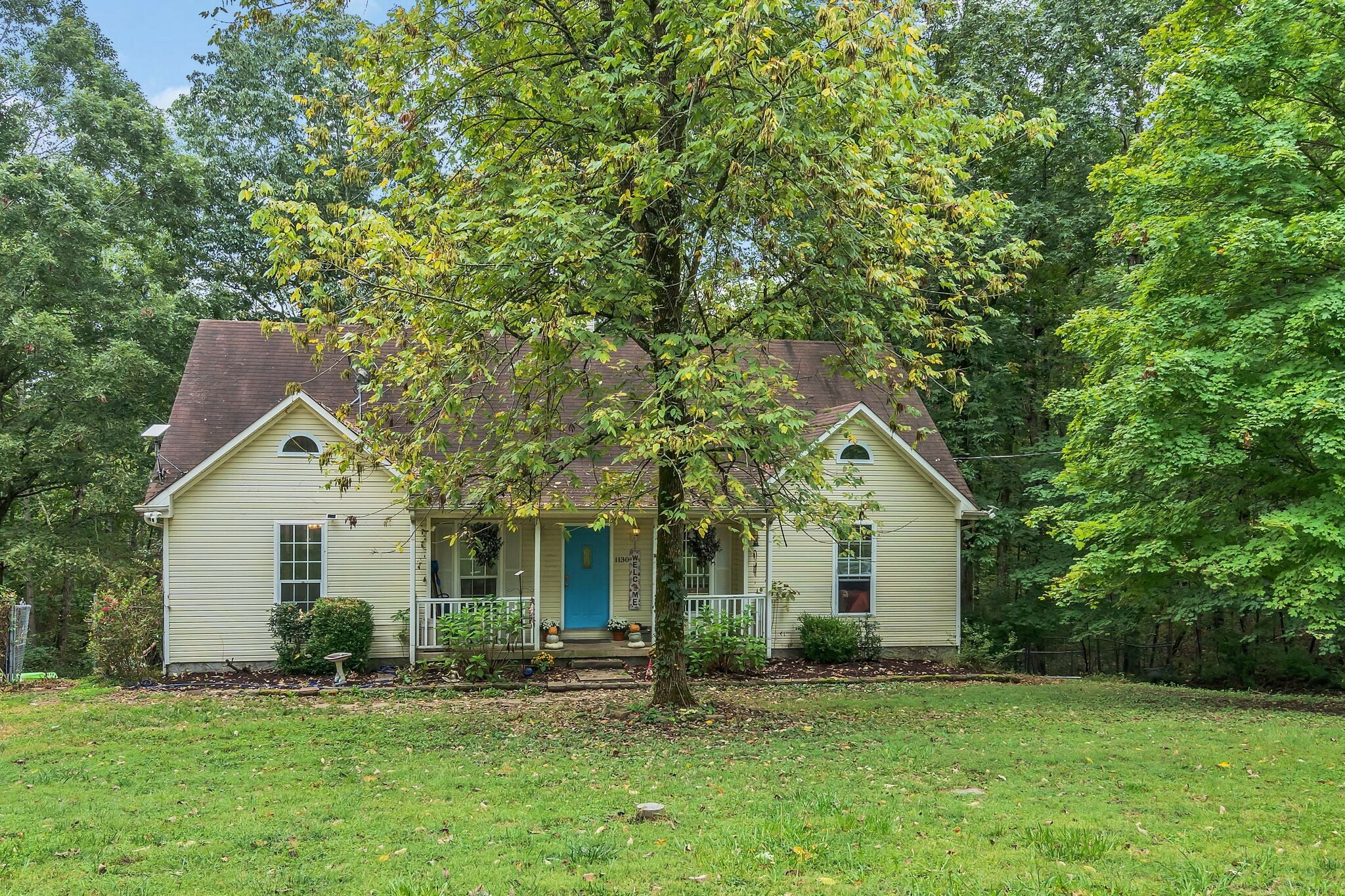 Property Photo:  1130 Old Charlotte Pike  TN 37143 