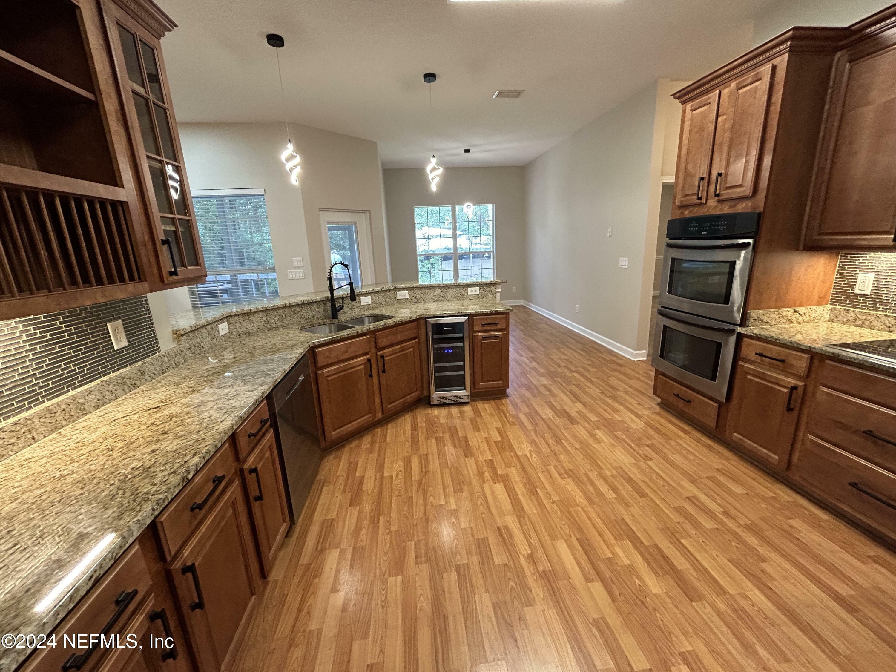 Property Photo:  5237 Greenway Drive N  FL 32244 