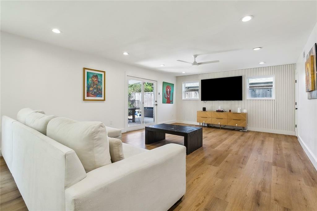 Property Photo:  102 W Imperial Drive  LA 70123 